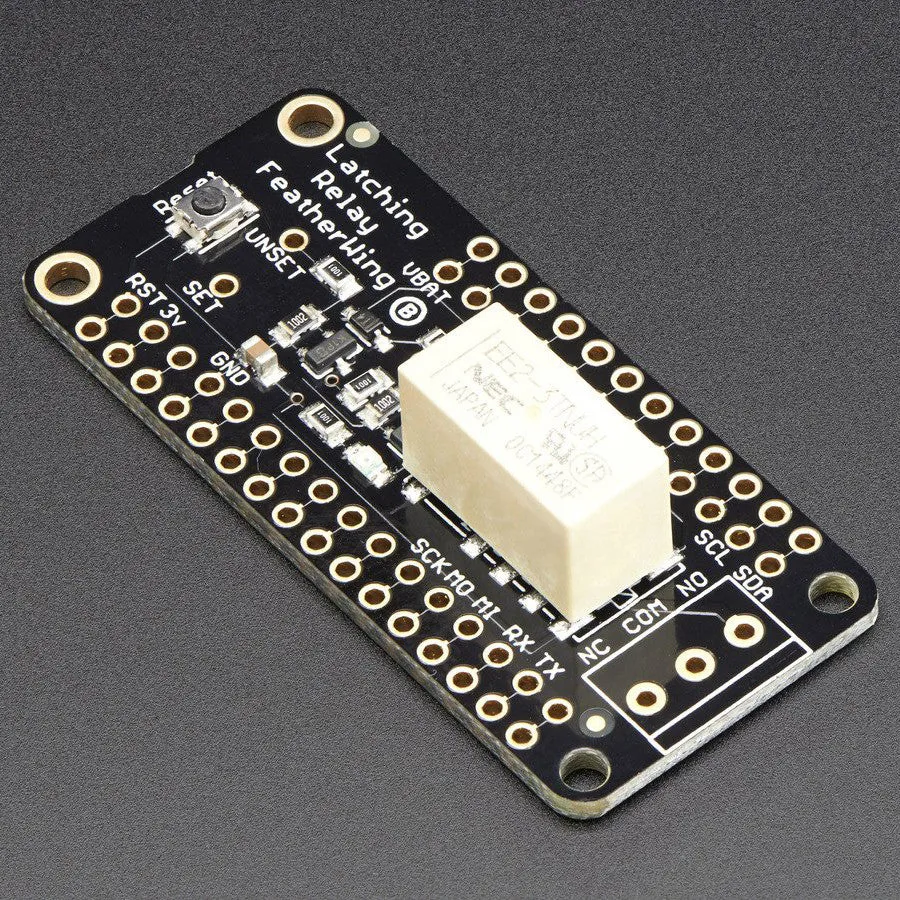 Adafruit Mini Relay FeatherWing