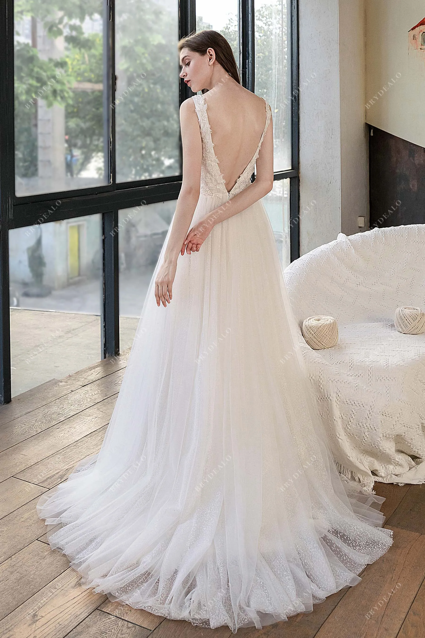 Dreamy Lace Tulle Plunging Neck Spring A-line Wedding Dress