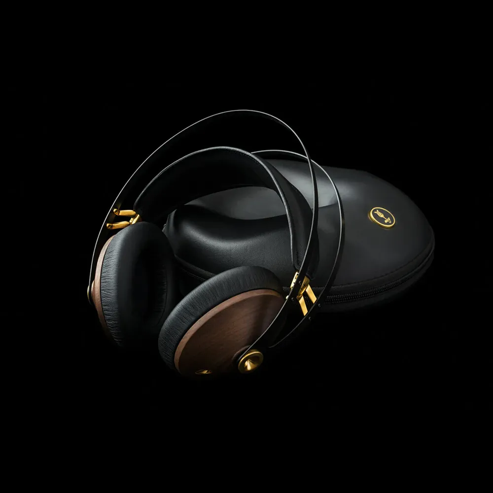 Meze 99 Classics Closed Back Headphones