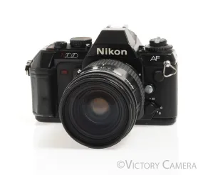 Nikon N2020 AF 35mm Film Camera w/ 28-85mm AF Zoom Lens