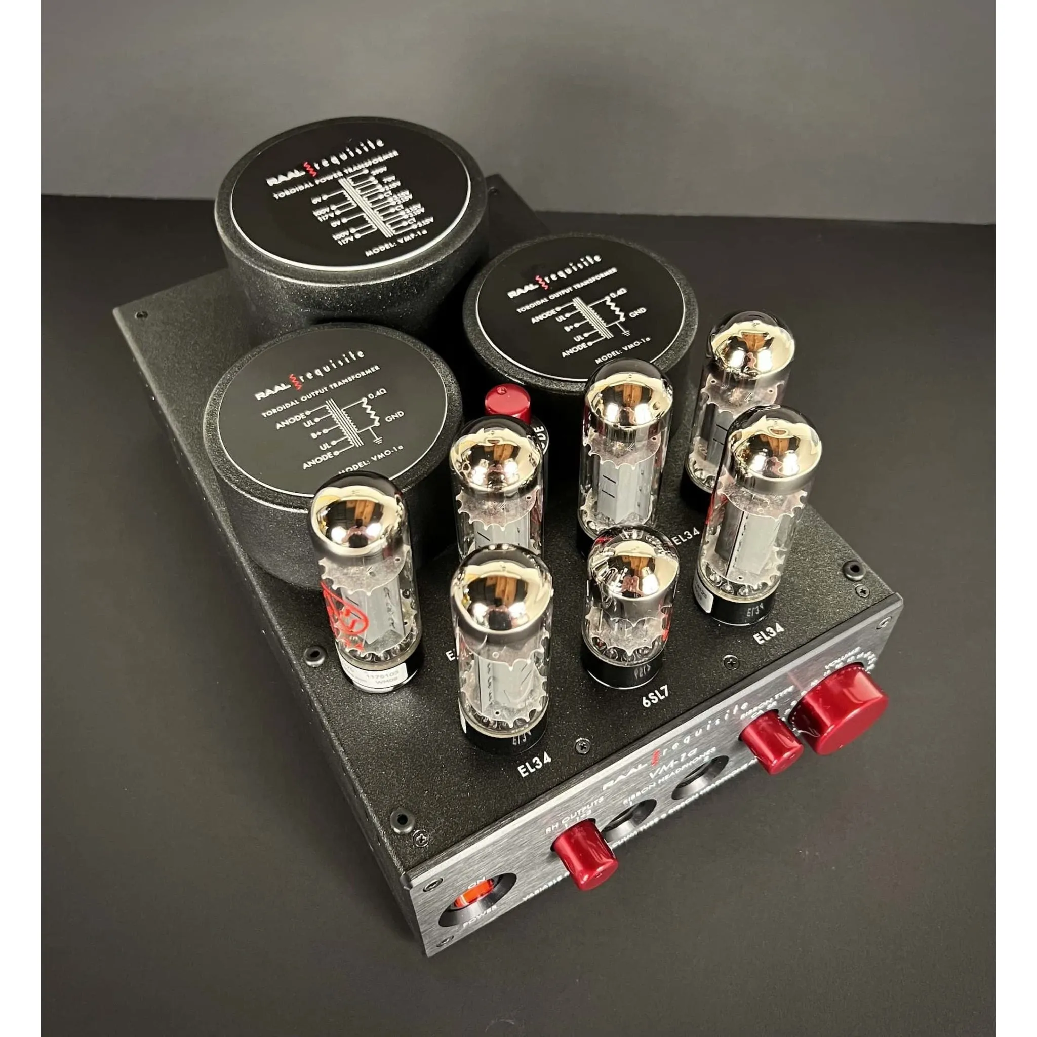 RAAL-requisite VM-1a | Variable Mode Vacuum Tube Ribbon Headphone Amplifier